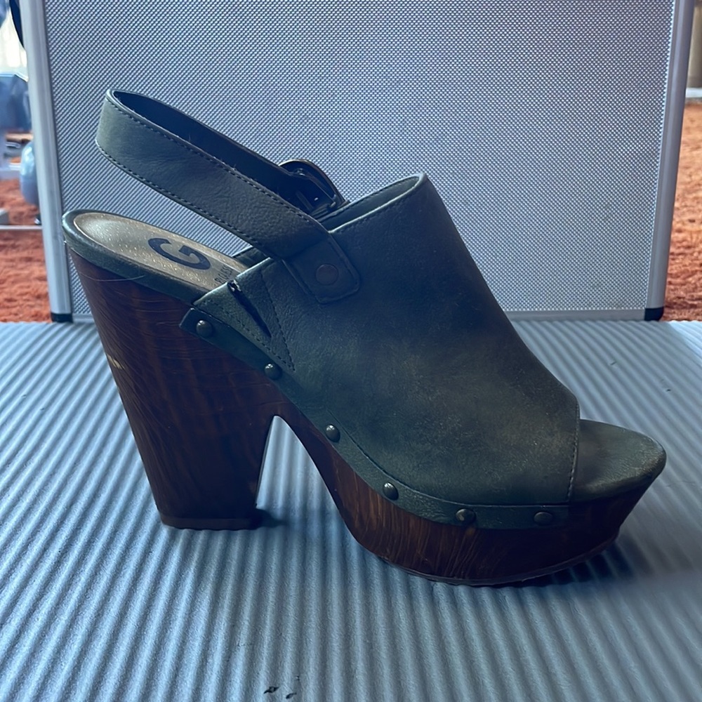 Guess Open-Toe Heels